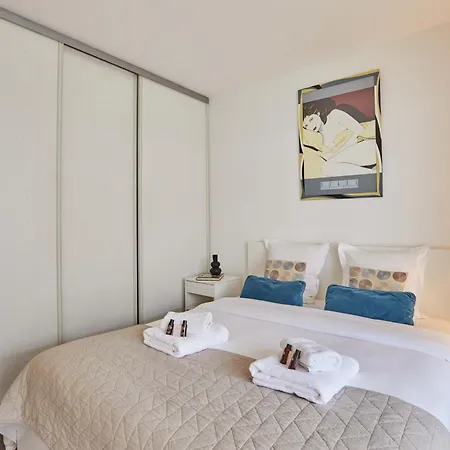 Apartament Terrace 16th Area Residential District *